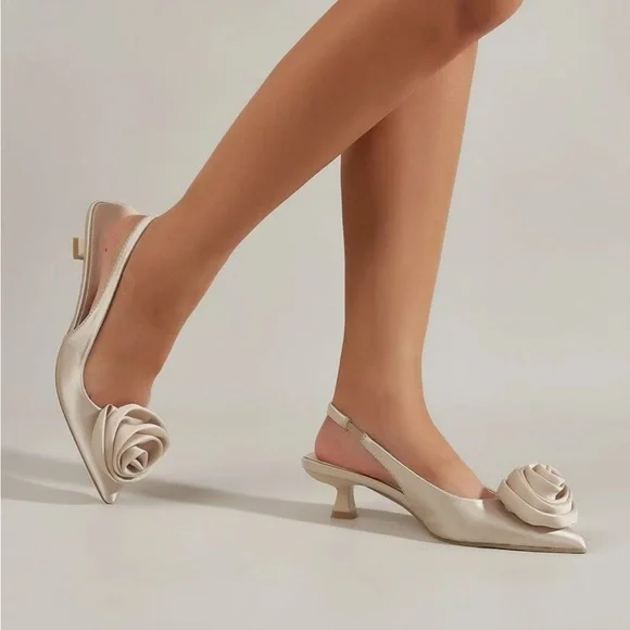 Cream Satin 3D Flower Decor Point Toe PyramidHeeled Slingback Pumps - Picture 5 of 5